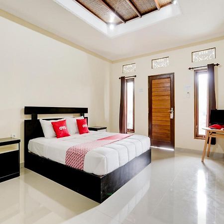 Oyo 90711 Blembong Homestay Jimbaran Eksteriør bilde