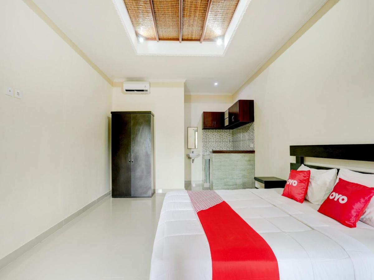 Oyo 90711 Blembong Homestay Jimbaran Eksteriør bilde