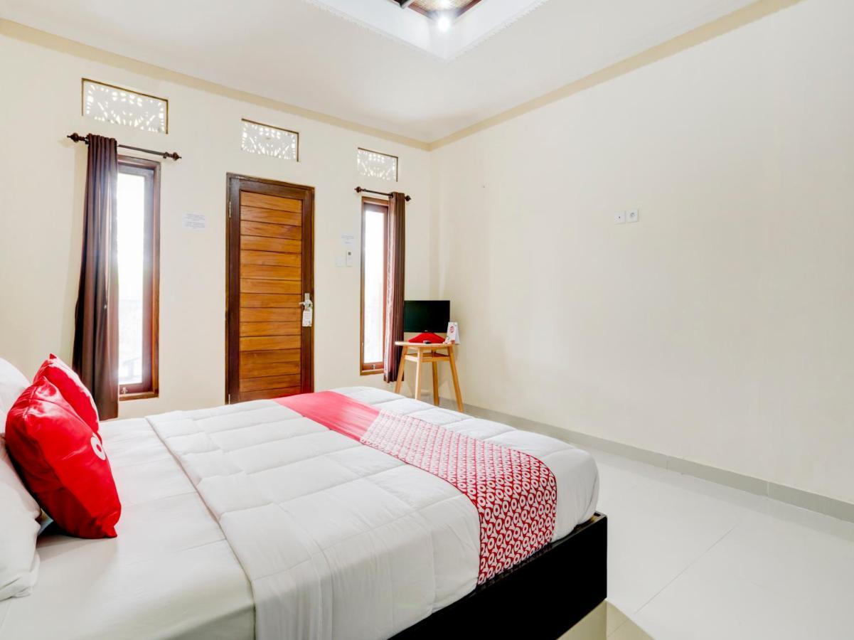 Oyo 90711 Blembong Homestay Jimbaran Eksteriør bilde
